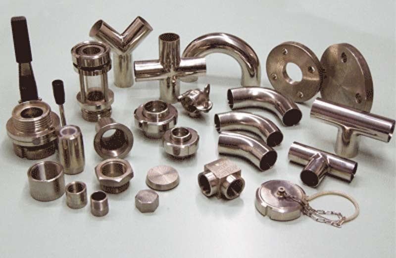 Raccordi in acciaio inox: curve, T, flange, riduzioni e tappi